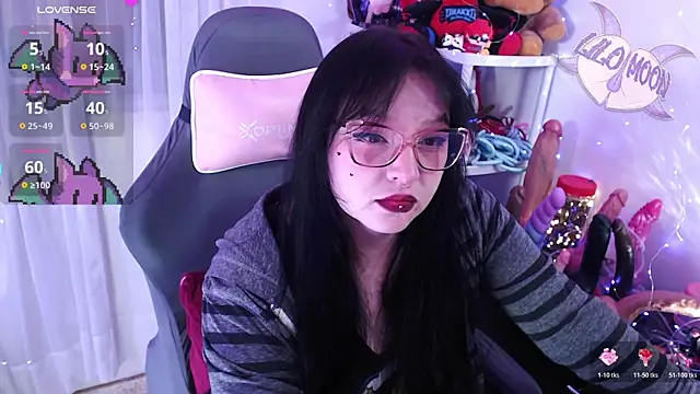 LiloMoon69 online show from February 28, 11:39 pm