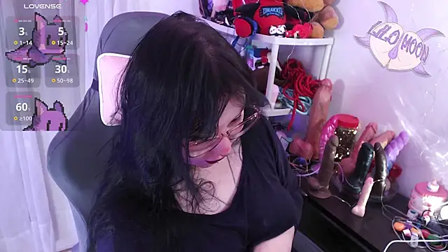 LiloMoon69 online show from March 10, 2:33 pm