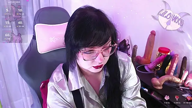 LiloMoon69 online show from May 9, 3:34 am