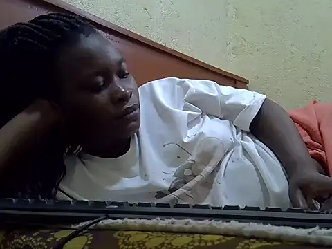 sexyblackya online show from April 16, 5:41 am