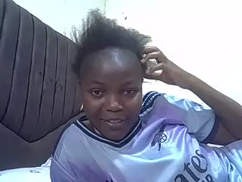 pretty vivy online show from February 17, 11:02 am