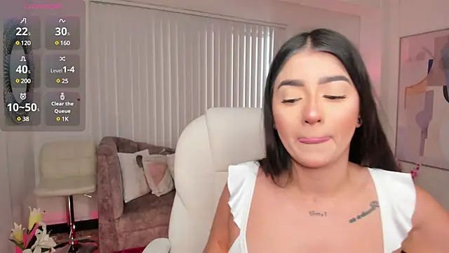Snapshot of amelie_jhons chatting on February 21, 9:00 pm amelie jhons online show from February 21, 9:00 pm