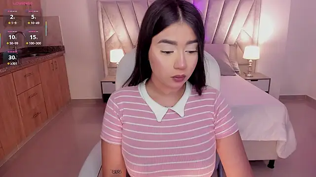 Snapshot of amelie_jhons chatting on October 5, 8:40 pm amelie jhons online show from October 5, 8:40 pm