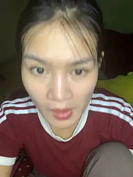 Snapshot of Zeni_fer chatting on March 10, 3:12 am Zeni fer online show from March 10, 3:12 am