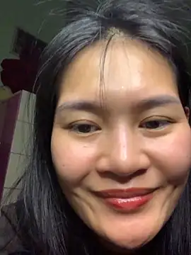 Snapshot of Zeni_fer chatting on March 12, 4:13 pm Zeni fer online show from March 12, 4:13 pm