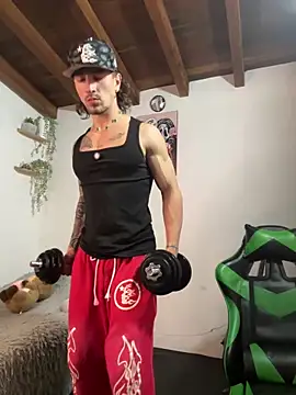 Valentino Xander online show from February 5, 4:28 am