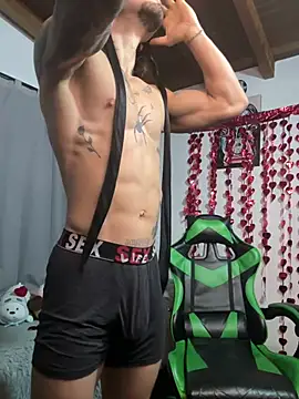 Valentino Xander online show from February 17, 3:36 am