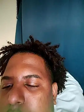 Snapshot of anubi0880 chatting on November 28, 9:50 pm anubi0880 online show from November 28, 9:50 pm