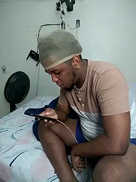 Snapshot of anubi0880 chatting on February 8, 11:19 pm anubi0880 online show from February 8, 11:19 pm