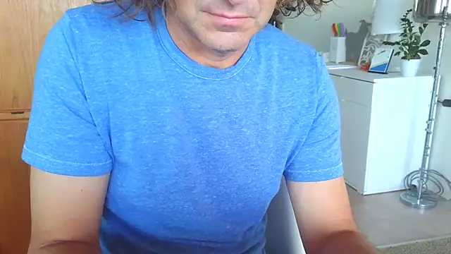 costanza7070 online show from February 1, 7:12 pm