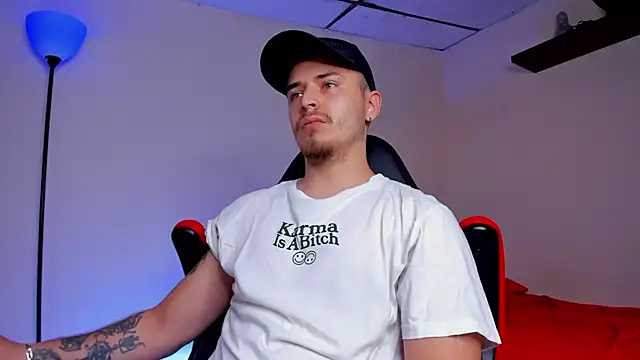 james connor2 online show from September 29, 6:46 pm