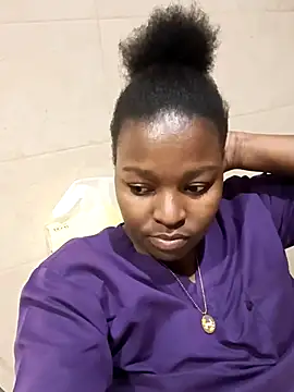 Snapshot of Yours_faithfully1 chatting on November 7, 10:10 pm Yours faithfully1 online show from November 7, 10:10 pm