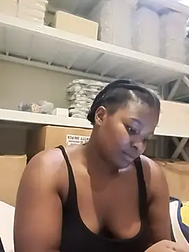 Snapshot of Yours_faithfully1 chatting on November 19, 11:32 am Yours faithfully1 online show from November 19, 11:32 am