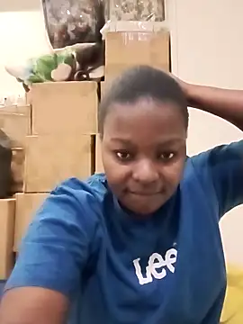 Snapshot of Yours_faithfully1 chatting on December 5, 11:08 am Yours faithfully1 online show from December 5, 11:08 am