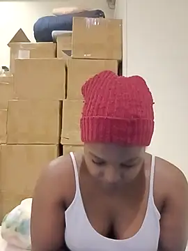 Snapshot of Yours_faithfully1 chatting on December 14, 2:55 pm Yours faithfully1 online show from December 14, 2:55 pm