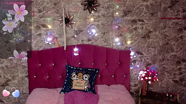 Snapshot of carla_slut_outlimits chatting on December 10, 7:00 pm carla slut outlimits online show from December 10, 7:00 pm