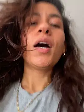 Snapshot of ValeriEvan chatting on March 17, 7:26 pm ValeriEvan online show from March 17, 7:26 pm