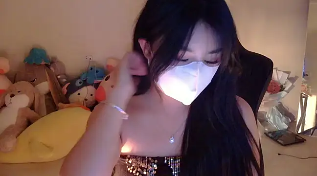 Snapshot of TimmyZi chatting on March 22, 2:36 pm TimmyZi online show from March 22, 2:36 pm