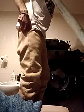 Fragolina73- online show from October 2, 8:05 pm