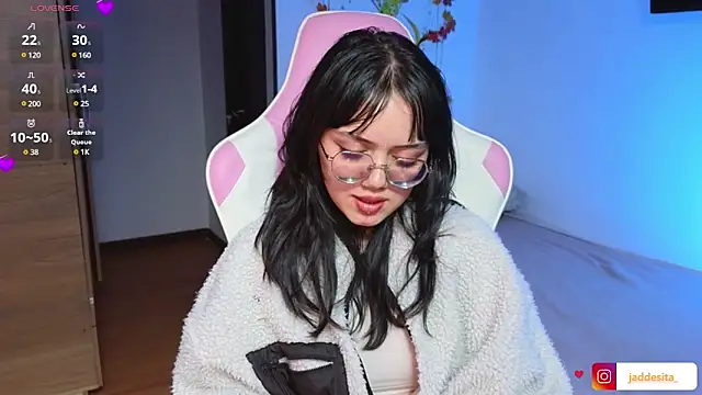 suzumi   online show from January 24, 8:34 am