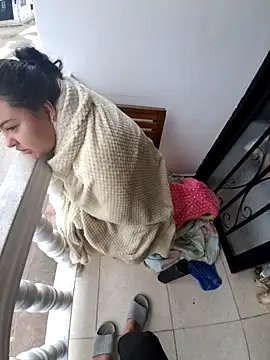 Snapshot of leoytessa_10 chatting on March 8, 1:36 pm leoytessa 10 online show from March 8, 1:36 pm