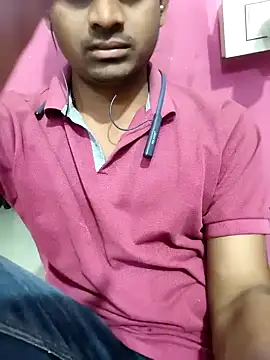 Snapshot of baazigar678 chatting on December 31, 12:57 pm baazigar678 online show from December 31, 12:57 pm