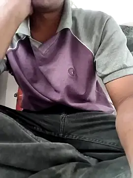 Snapshot of baazigar678 chatting on January 12, 12:12 pm baazigar678 online show from January 12, 12:12 pm