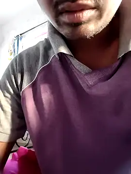 Snapshot of baazigar678 chatting on March 11, 2:21 am baazigar678 online show from March 11, 2:21 am