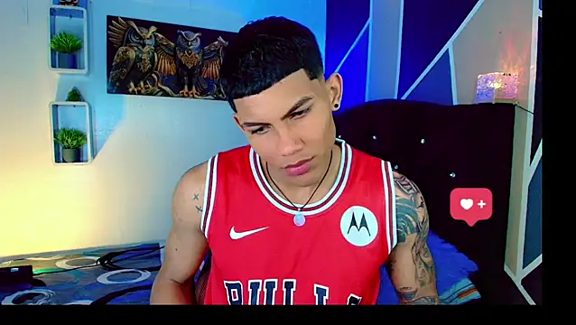 Damian latinxxx online show from March 19, 2:48 am