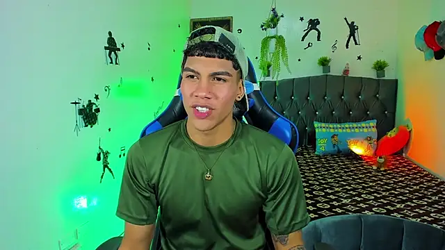 Damian latinxxx online show from September 13, 3:06 am