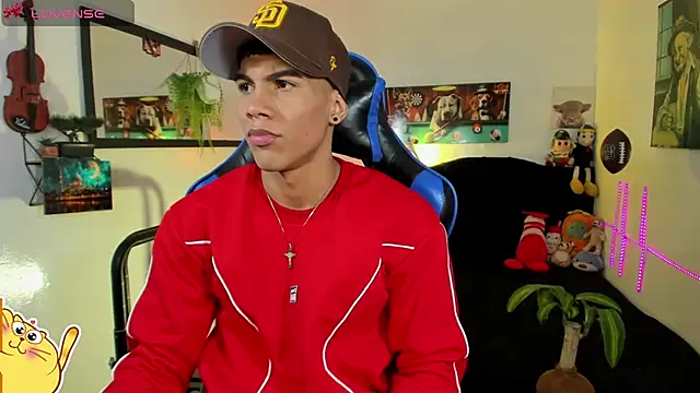 Damian latinxxx online show from April 13, 3:23 am