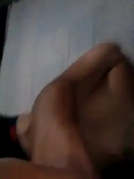 Snapshot of Insciavel01 chatting on October 26, 1:11 am Insciavel01 online show from October 26, 1:11 am