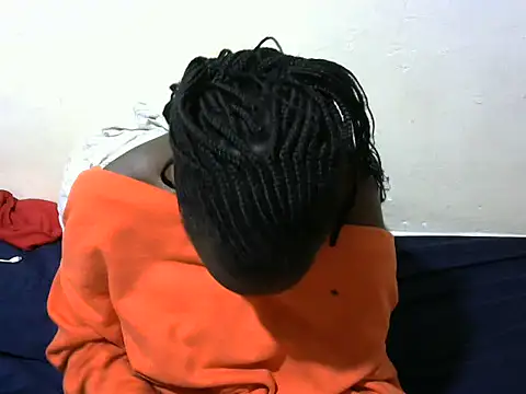Snapshot of Thicky_kyla chatting on March 6, 4:47 pm Thicky kyla online show from March 6, 4:47 pm