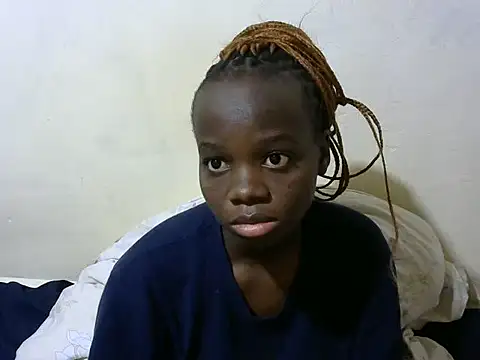 Snapshot of Thicky_kyla chatting on March 8, 3:38 pm Thicky kyla online show from March 8, 3:38 pm