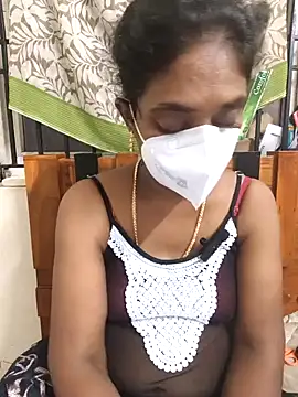 Snapshot of Tamil--Rani chatting on February 1, 12:58 pm Tamil--Rani online show from February 1, 12:58 pm