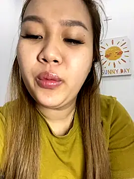 Odette68 online show from December 4, 11:57 pm