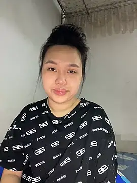 Odette68 online show from July 21, 12:24 am