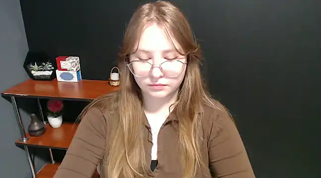 Snapshot of lady_minx chatting on January 28, 7:22 am lady minx online show from January 28, 7:22 am