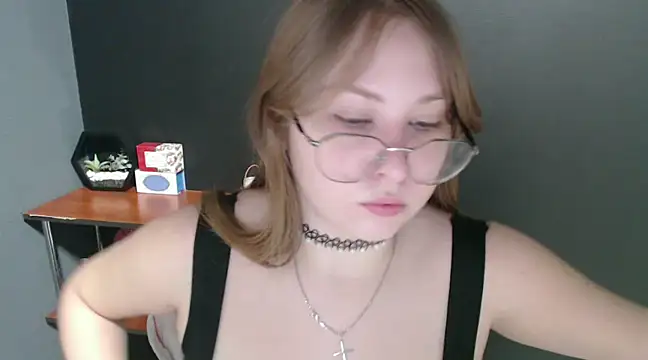 Snapshot of lady_minx chatting on January 30, 7:29 am lady minx online show from January 30, 7:29 am