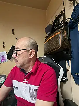 Snapshot of tsugu1105 chatting on July 2, 10:49 pm tsugu1105 online show from July 2, 10:49 pm