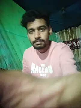 Snapshot of Kamrul1111a chatting on June 25, 9:19 pm Kamrul1111a online show from June 25, 9:19 pm
