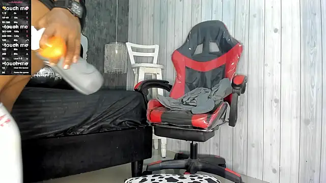 Snapshot of RicoBrown777_ chatting on February 23, 3:35 am RicoBrown777 online show from February 23, 3:35 am