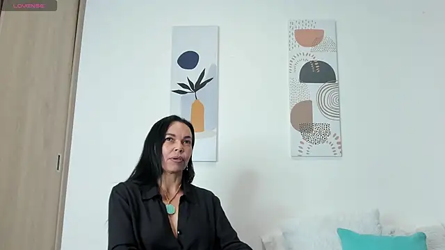 Snapshot of Evawalker_ chatting on February 8, 4:14 am Evawalker online show from February 8, 4:14 am