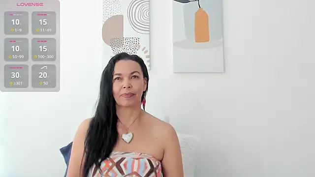 Snapshot of Evawalker_ chatting on May 19, 2:45 pm Evawalker online show from May 19, 2:45 pm