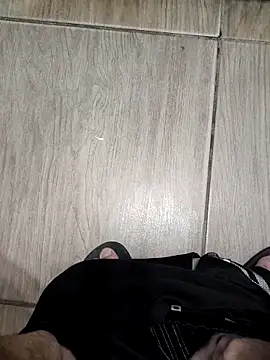 Snapshot of novinho_rosado chatting on February 1, 11:09 am novinho rosado online show from February 1, 11:09 am