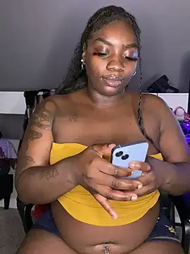 LillShayy online show from December 24, 2:43 am