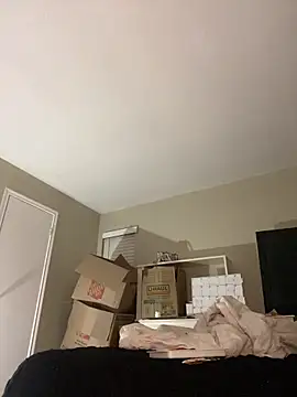 LillShayy online show from May 17, 3:37 am
