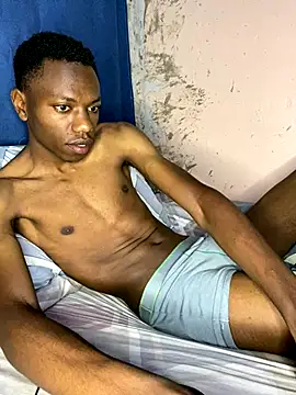 Snapshot of fireboyafrica chatting on November 8, 12:44 am fireboyafrica online show from November 8, 12:44 am