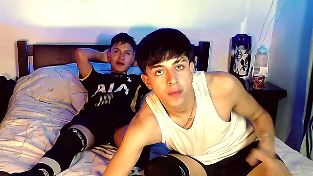 pipeynick online show from December 4, 10:51 pm