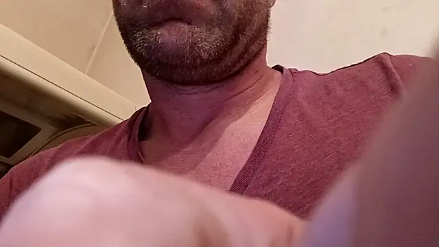 Snapshot of Timbojan28 chatting on March 11, 11:33 pm Timbojan28 online show from March 11, 11:33 pm